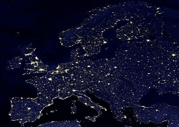 Foto aarde s nachts - verstedelijkte gebieden Europa