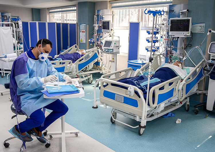 Foto Intensieve zorgen in ziekenhuis in Iran