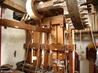 Foto interieur molen - olieslagerij