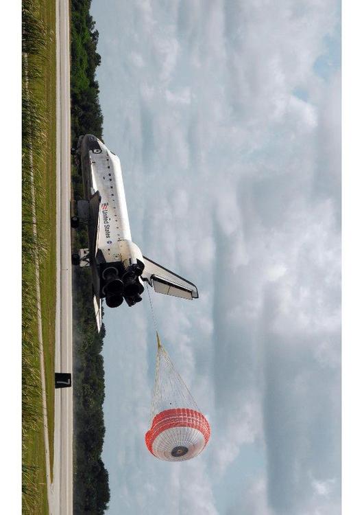 landing Space Shuttle