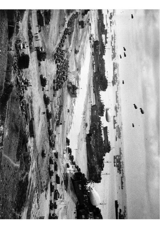 Landing van Normandie, aanvoer materiaal