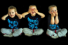 Foto's spreekwoord - horen zien en zwijgen