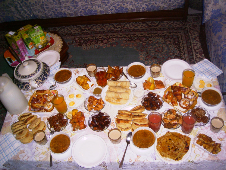 Foto traditionele ramadan maaltijd