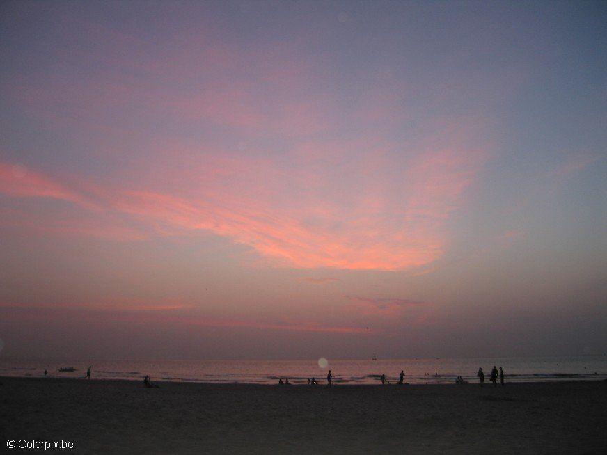 Foto zonsondergang strand