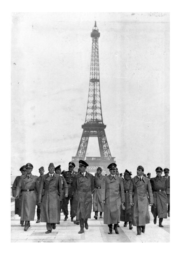 hitler onder de eifeltoren Foto hitler onder de eifeltoren