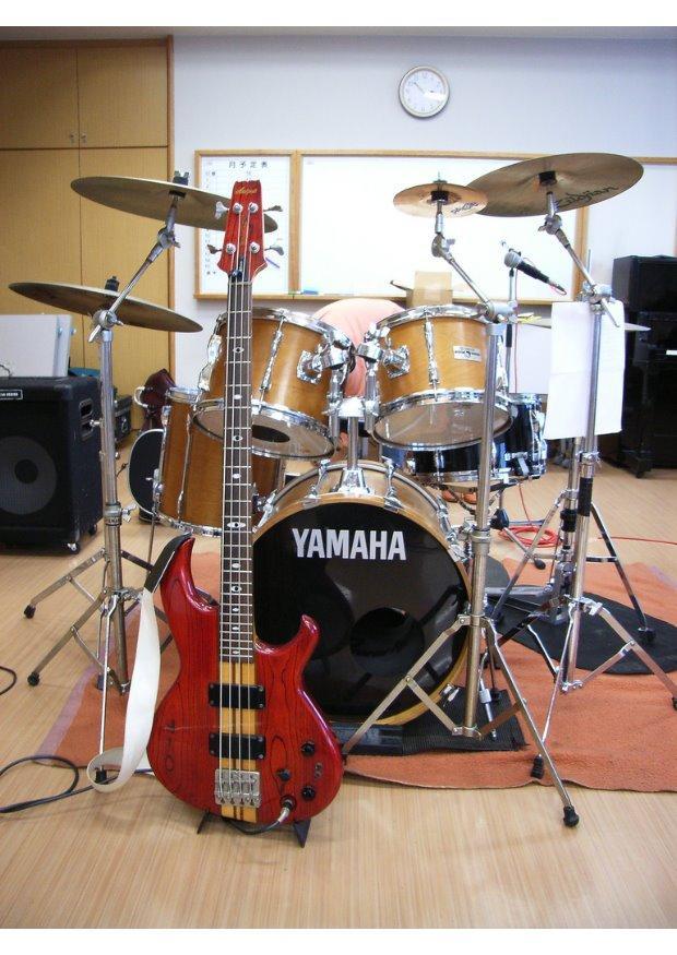 drum en basgitaar Foto drum en basgitaar