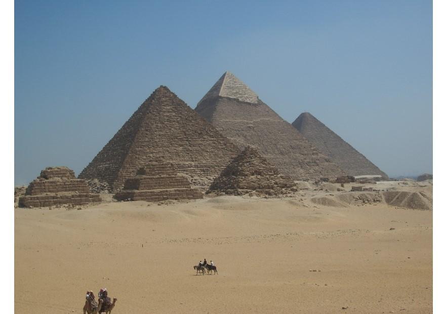 Foto piramides in gizeh