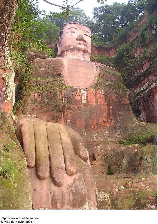 giant buddha in leshan Foto giant buddha in leshan
