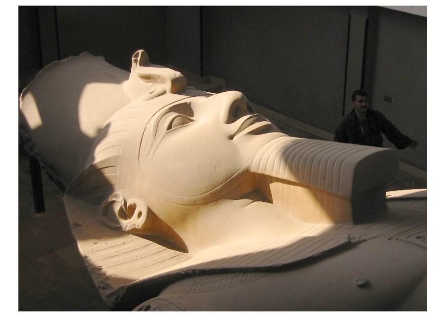 Foto kolos standbeeld ramses i, memphis