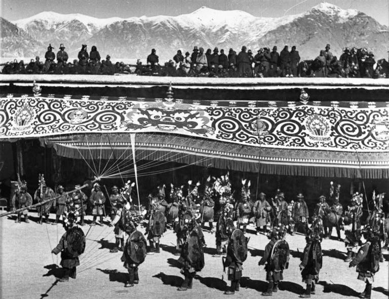 nieuwjaar in tibet 1938 Foto nieuwjaar in tibet 1938