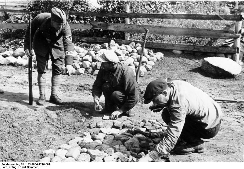 rusland - joden bij stratenbouw Foto rusland - joden bij stratenbouw