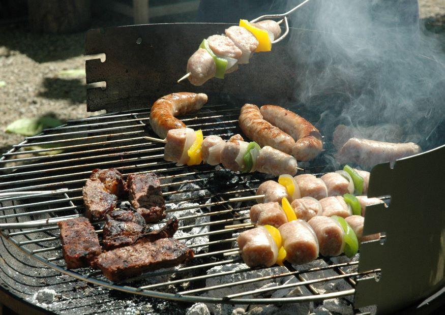 vlees op de bbq Foto vlees op de bbq